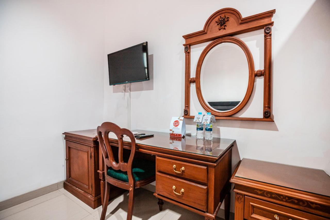 Oyo 1990 Kost Kuningan Executive Boading House Setiabudi Jakarta Exterior photo
