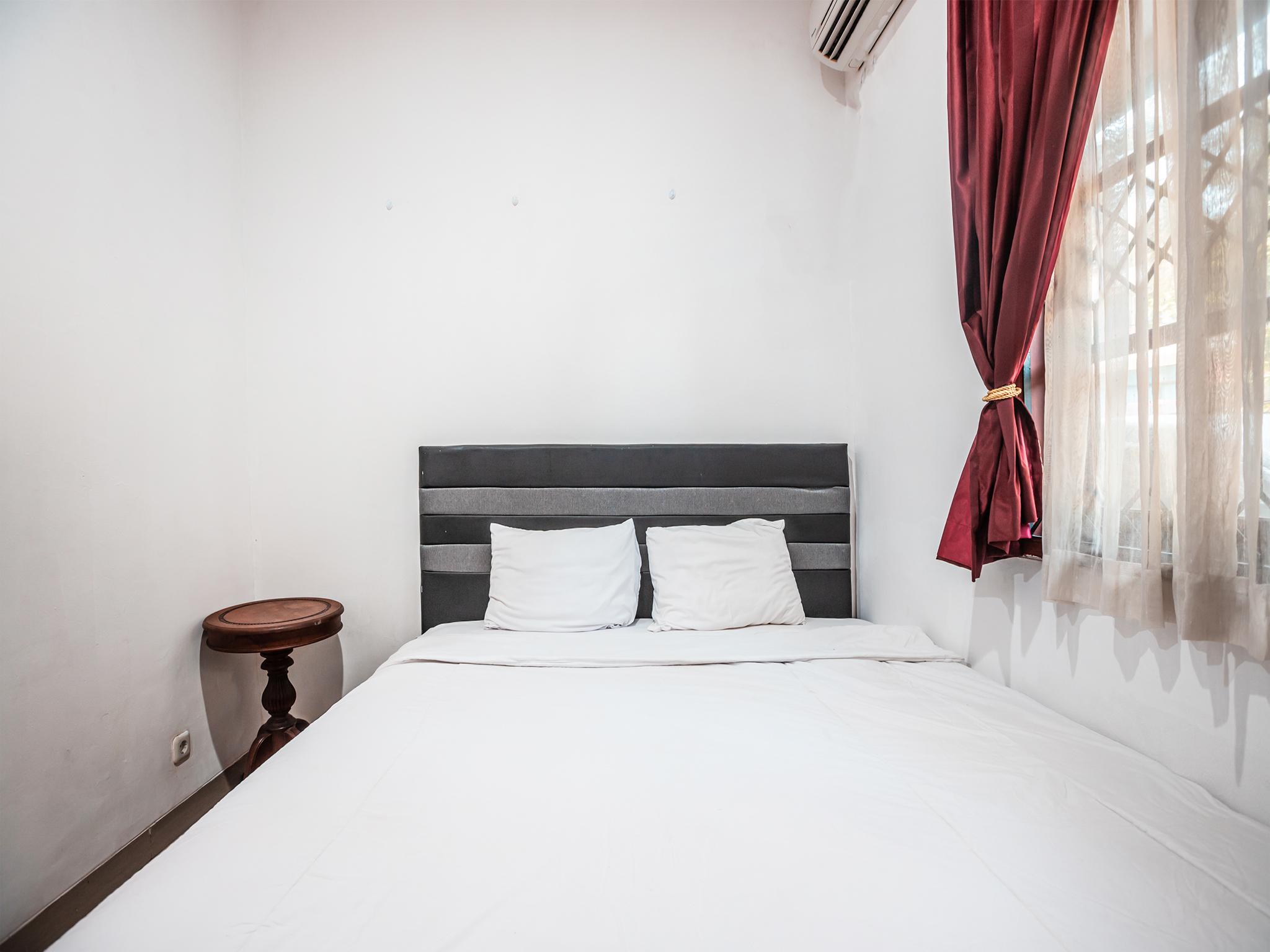 Oyo 1990 Kost Kuningan Executive Boading House Setiabudi Jakarta Exterior photo
